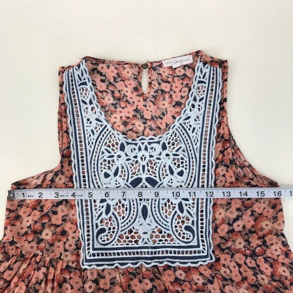 Coco + Jaimeson Floral Peplum Tank Women’s Small Embroidered Scoop Neck Keyhole - Picture 6 of 8
